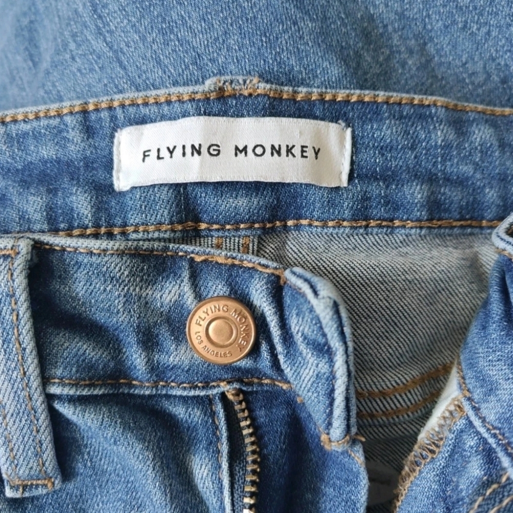 Flying Monkey Sz 26 Straight Leg Blue Jeans Raw Frayed Hem Mid Rise Ankle Flare - Picture 6 of 7